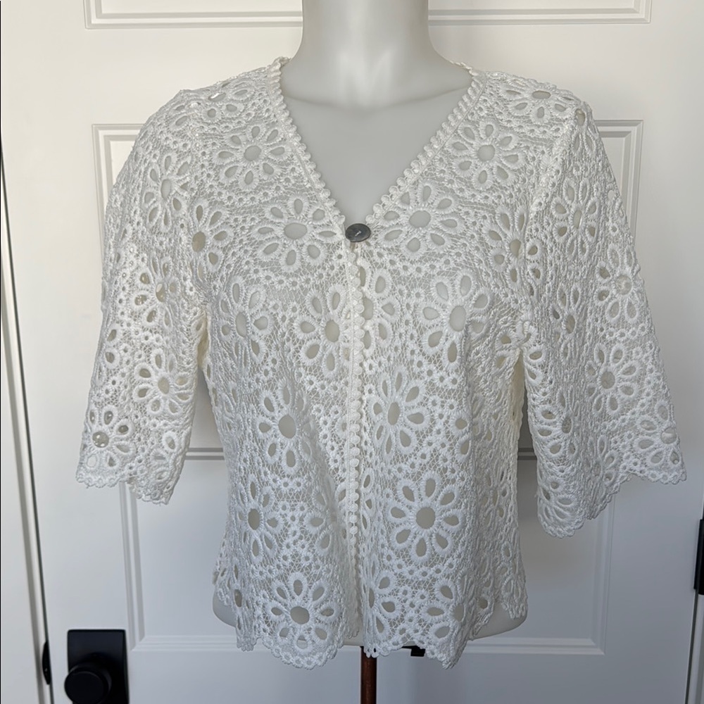 Rabbit Rabbit Rabbit Crochet 3/4 Sleeve Cropped Cardigan in Sz Large